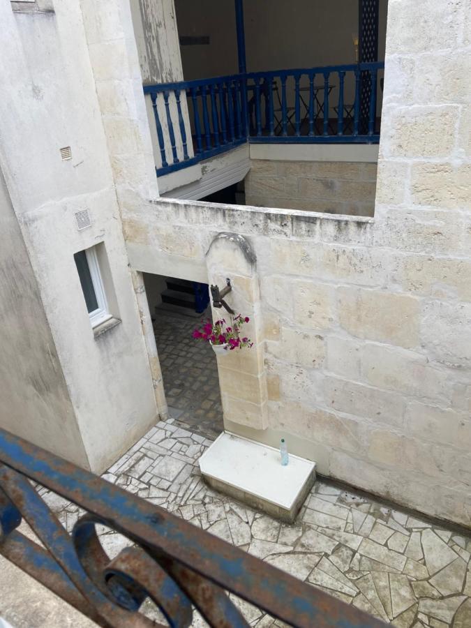 Le Chanzy Proche Des Thermes Et De La Gare Rochefort  Ngoại thất bức ảnh